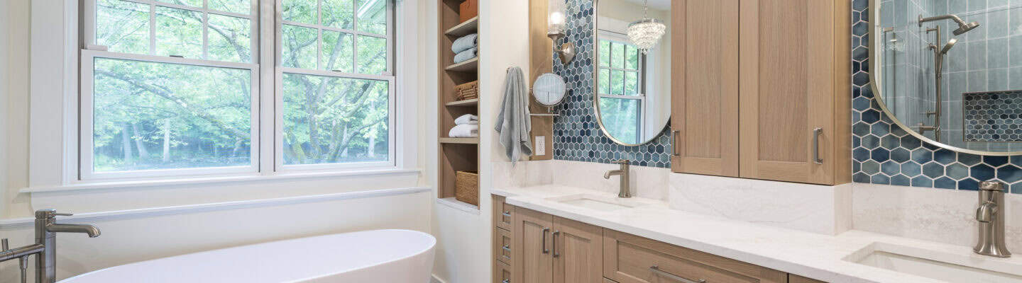 Refined coastal bathroom design